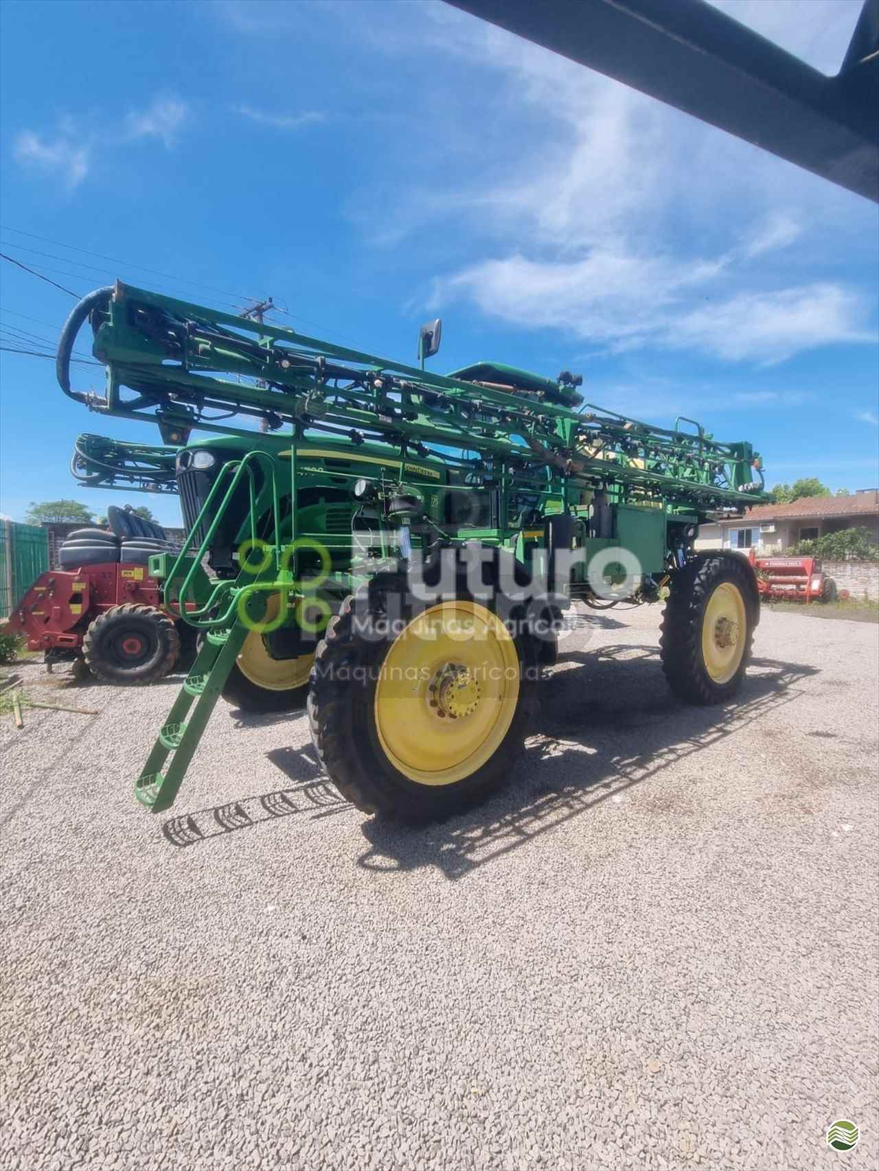 PULVERIZADOR JOHN DEERE JOHN DEERE 4730 Tração 4x4 Futuro Máquinas ITAJAI SANTA CATARINA SC